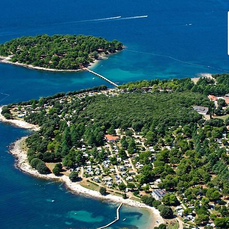 Maistra Camping Koversada Uncovered Naturist Pitches Vrsar Exteriör bild