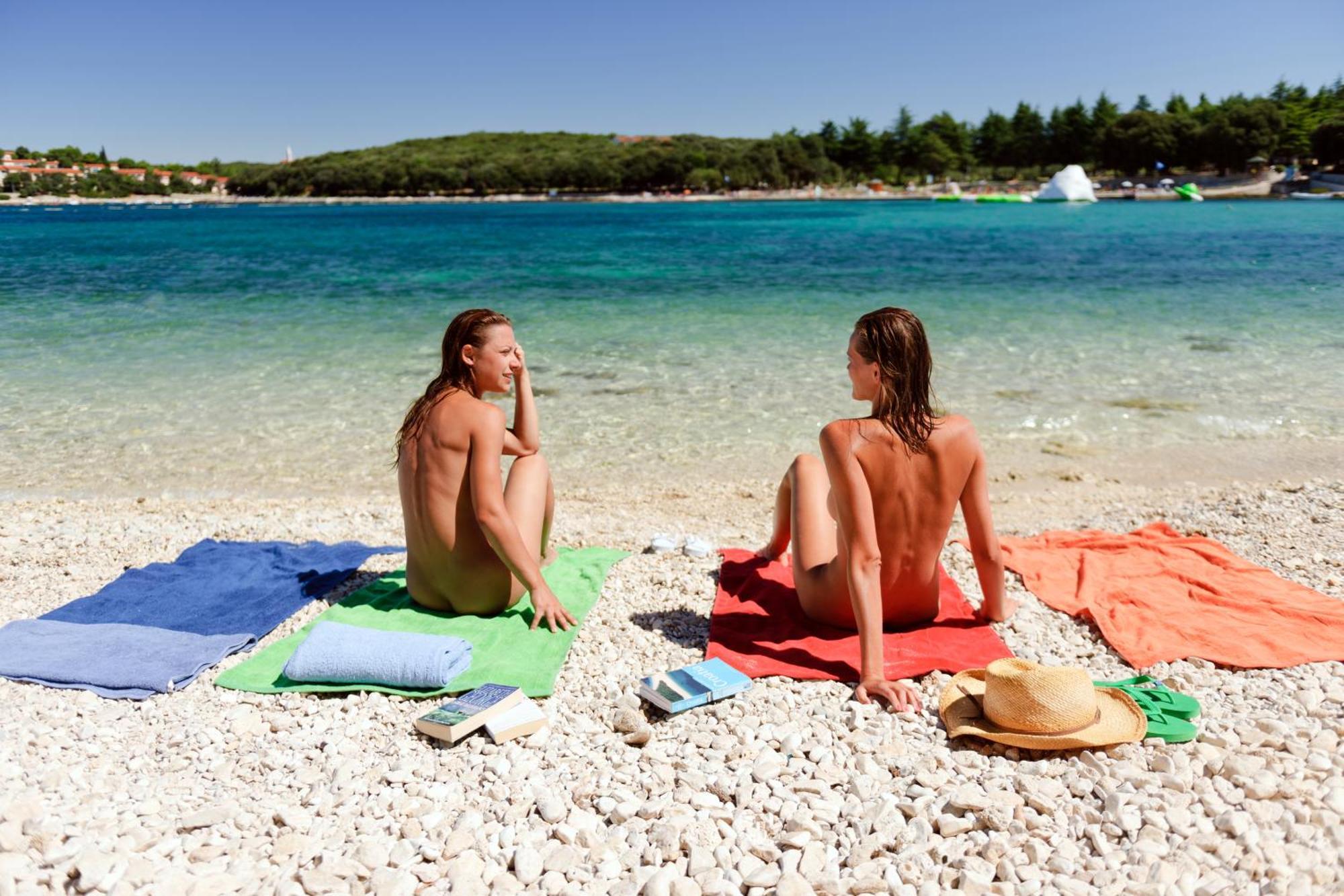 Maistra Camping Koversada Uncovered Naturist Pitches Vrsar Exteriör bild