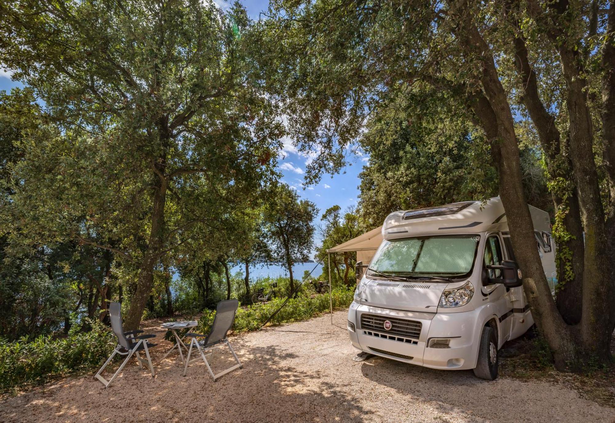 Maistra Camping Koversada Uncovered Naturist Pitches Vrsar Exteriör bild